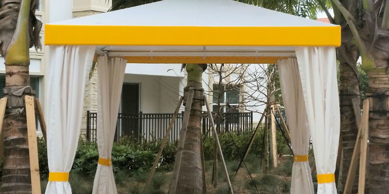 poolside-resort-cabanas