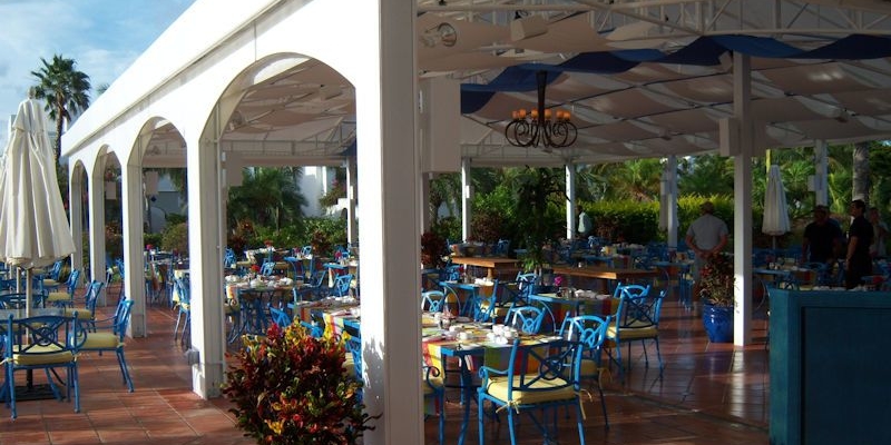resort-restaurant-canopy-miami-awning