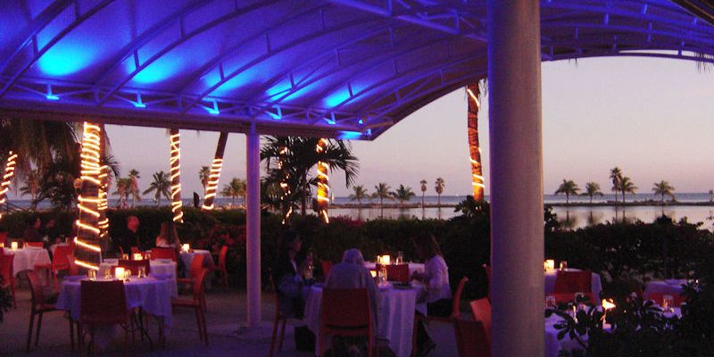 restaurant-canopy-dining-terrace-canopy-red-fish-grill-coral-gables-miami-awning