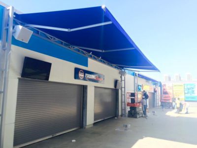 retractable-awning