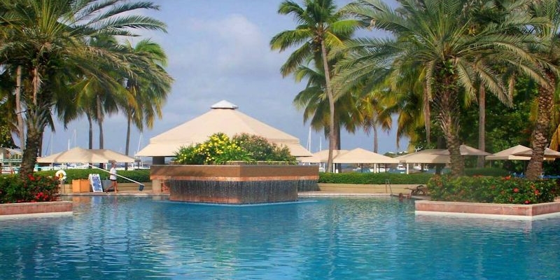 custom-resort-cabanas