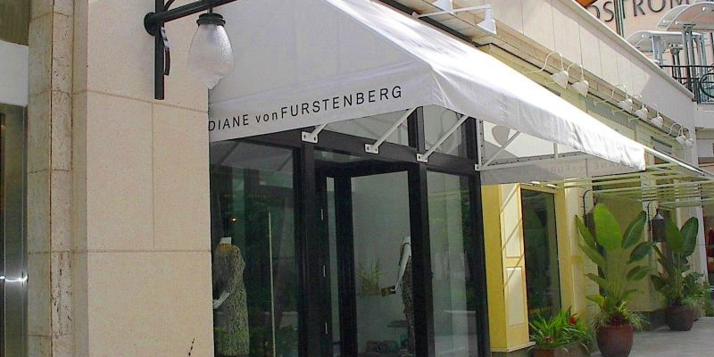 Commercial Awning – Retail- Diane Von Furstenberg – pencil