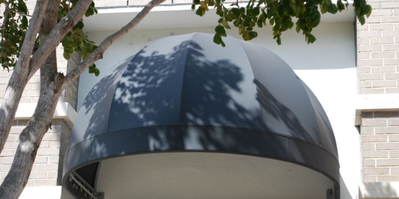 Commercial Awnings – dome style with wrap valance – Miami Awning Co (4)