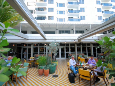 corradi-retractable-canopy